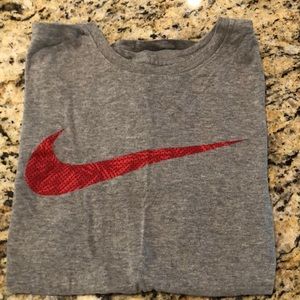 Nike t shirt